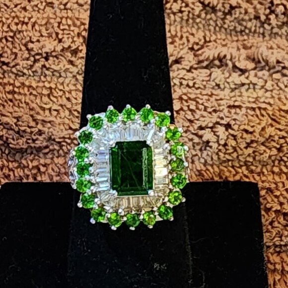 Vintage  Square Shape White Green Crystals CZ Ring 925 Sterling Silver - Picture 1 of 11